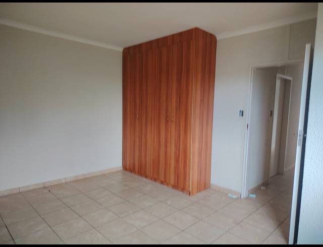 3 BEDROOM TOWNHOUSE FOR SALE IN WATERKLOOF HILL ESTATE